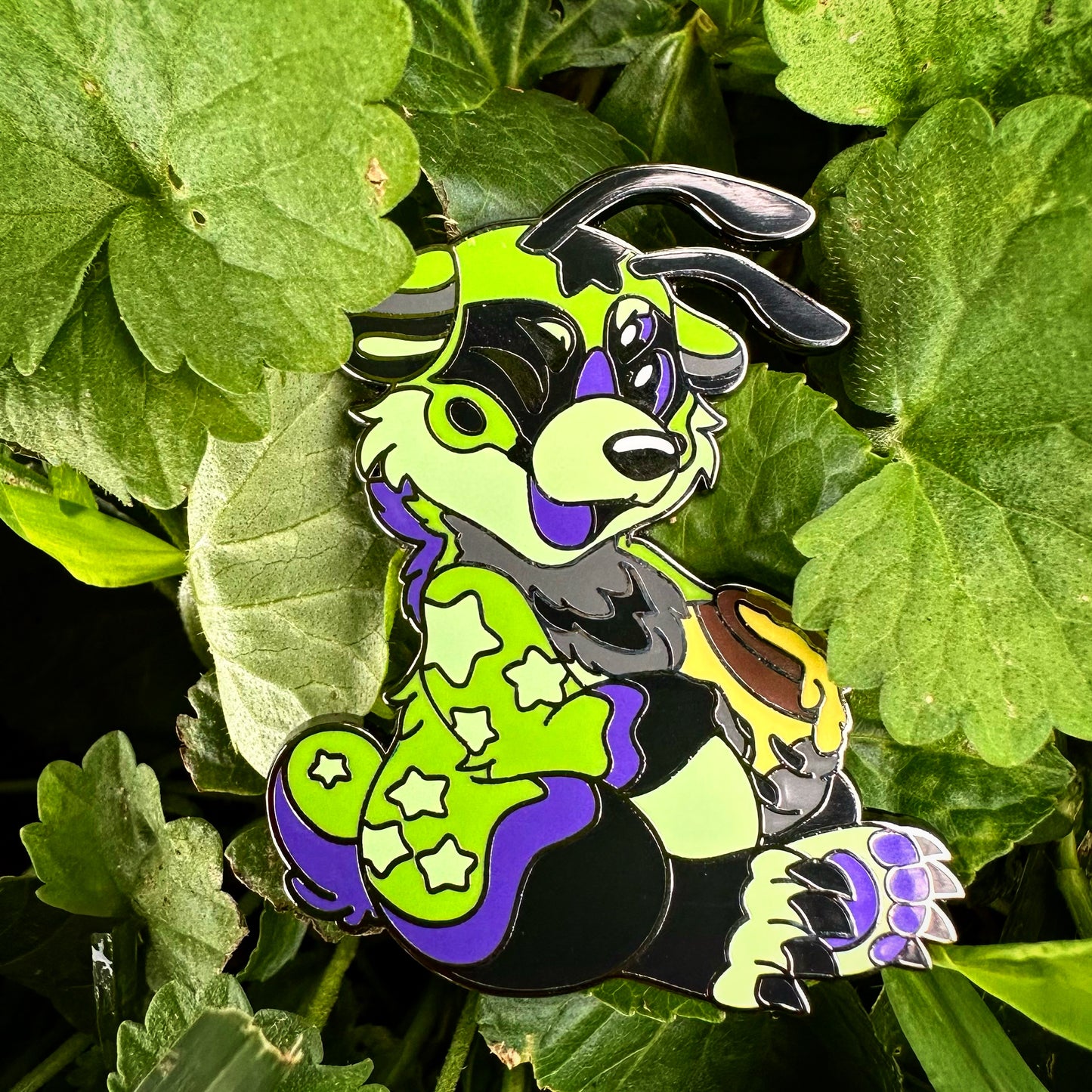 Alien Bear (Remix Makes Pins)